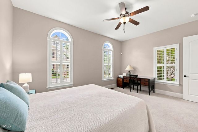 1908 Green Oaks Parkway, Holly Springs, NC 27540