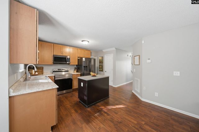 16 Stoney Pointe Drive, Chapin, SC 29036