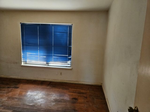 816 Kirkwood Drive, Dallas, TX 75218