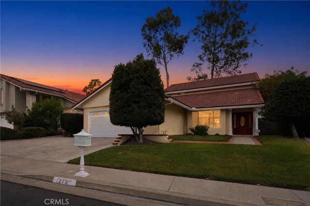 1218 Summersworth Place, Fullerton, CA 92833