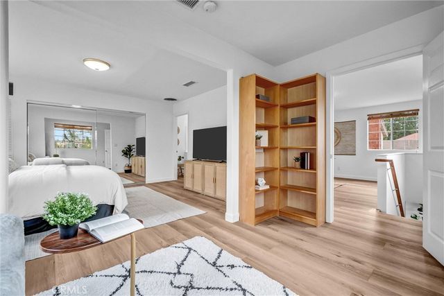 1218 Summersworth Place, Fullerton, CA 92833