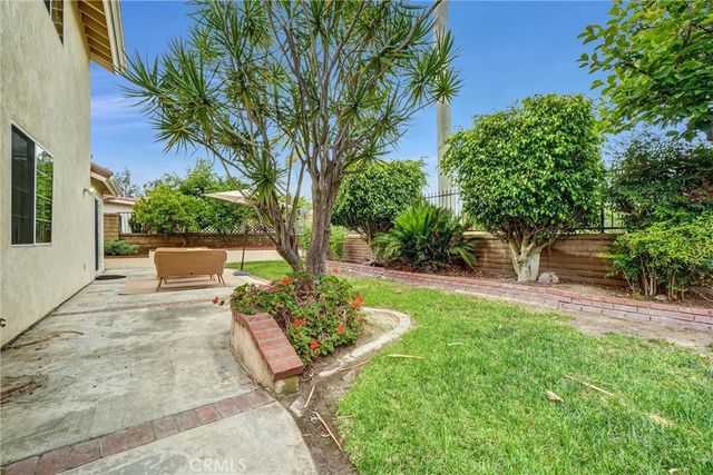 1218 Summersworth Place, Fullerton, CA 92833