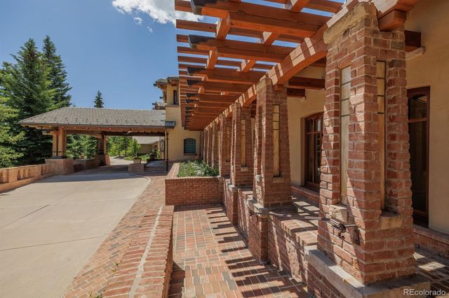 4530 Governors Point, Colorado Springs, CO 80906