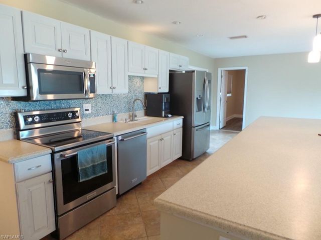 7226 Kumquat RD, Fort Myers, FL 33967