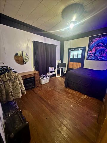 211 E 21st Street, Pittsburg, KS 66762