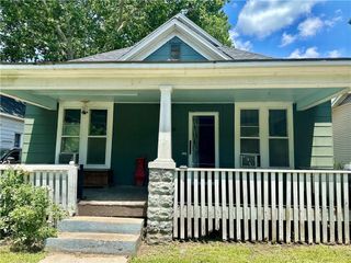 211 E 21st Street, Pittsburg, KS 66762