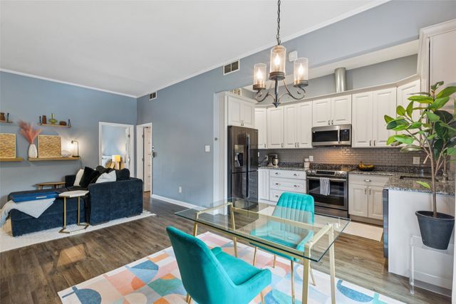 5031 Cedar Springs Road 202, Dallas, TX 75235