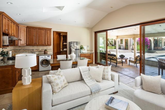 96 Heather Drive, Atherton, CA 94027