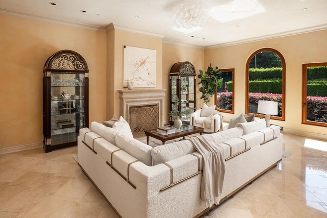 96 Heather Drive, Atherton, CA 94027