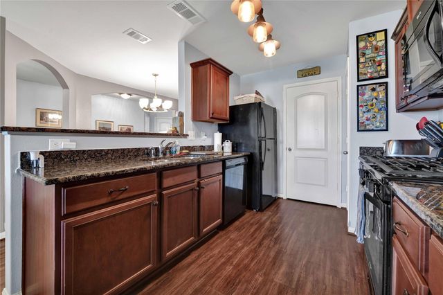 1827 Garnet Breeze Drive, Rosharon, TX 77583