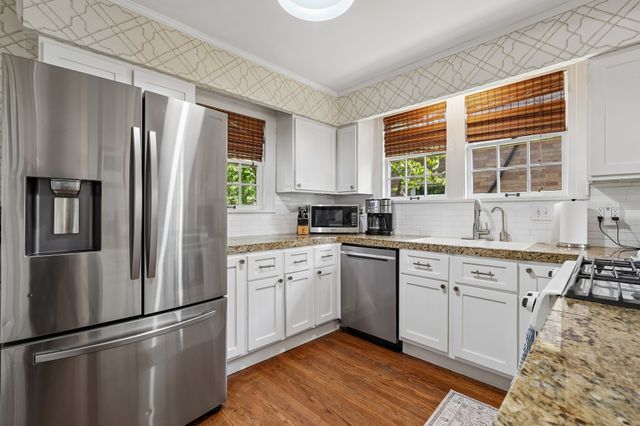 214 Cherokee Rd, Nashville, TN 37205