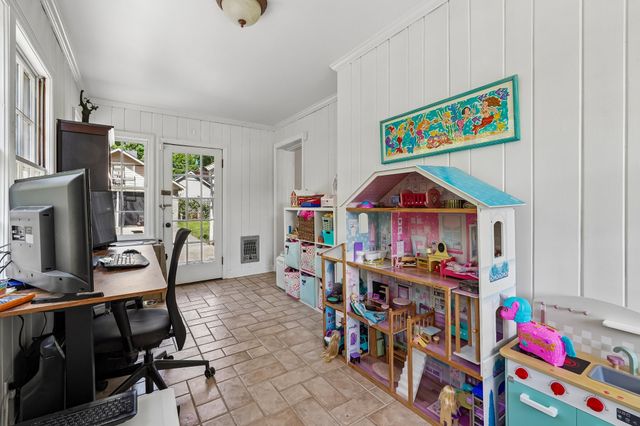 214 Cherokee Rd, Nashville, TN 37205