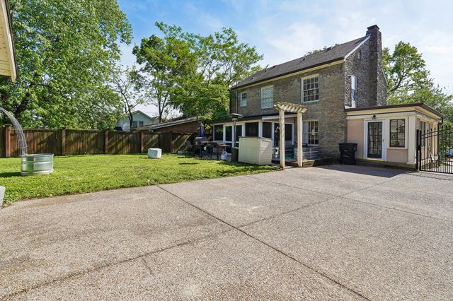 214 Cherokee Rd, Nashville, TN 37205