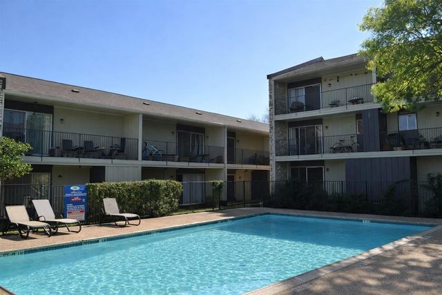 500 E Riverside DR 145, Austin, TX 78704