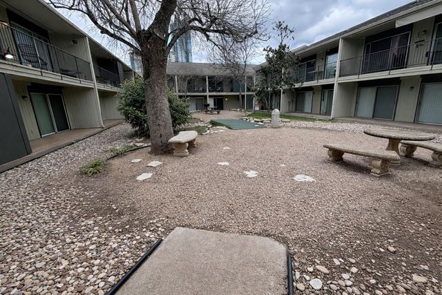 500 E Riverside DR 145, Austin, TX 78704