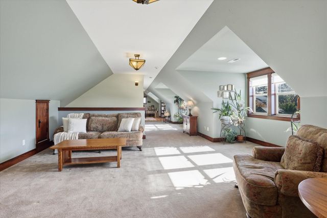 2510 S Thierman Ln, Spokane, WA 99223