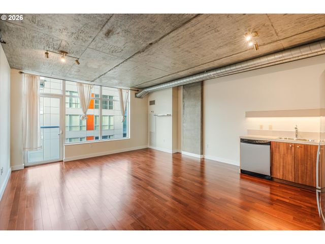 1926 W BURNSIDE St 512, Portland, OR 97209