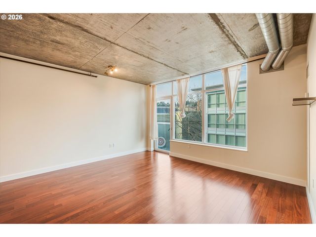 1926 W BURNSIDE St 512, Portland, OR 97209