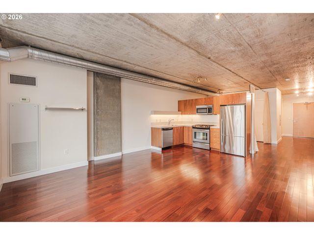 1926 W BURNSIDE St 512, Portland, OR 97209