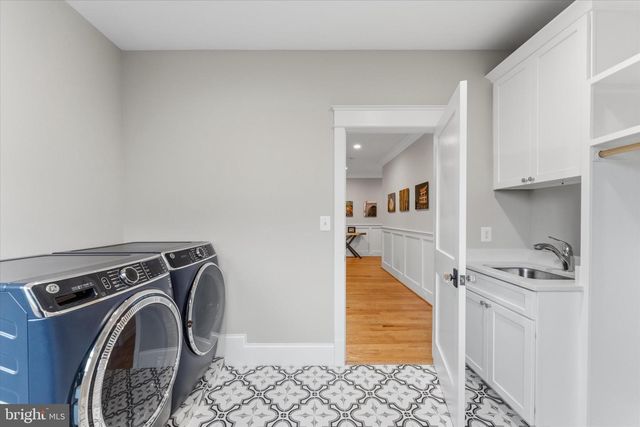 4306 40TH ST N, Arlington, VA 22207