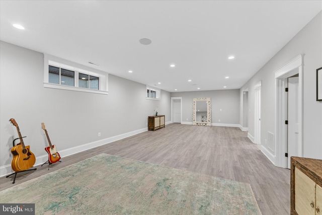 4306 40TH ST N, Arlington, VA 22207