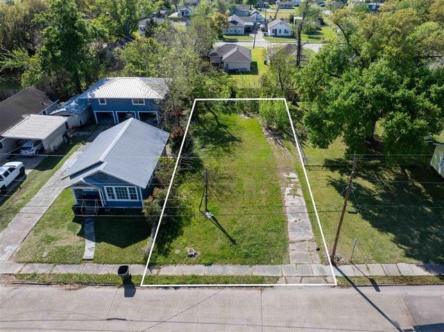 2508 Demarest Street, Lake Charles, LA 70601