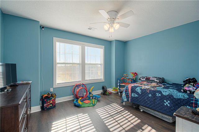 29626 W 196th Street, Gardner, KS 66030