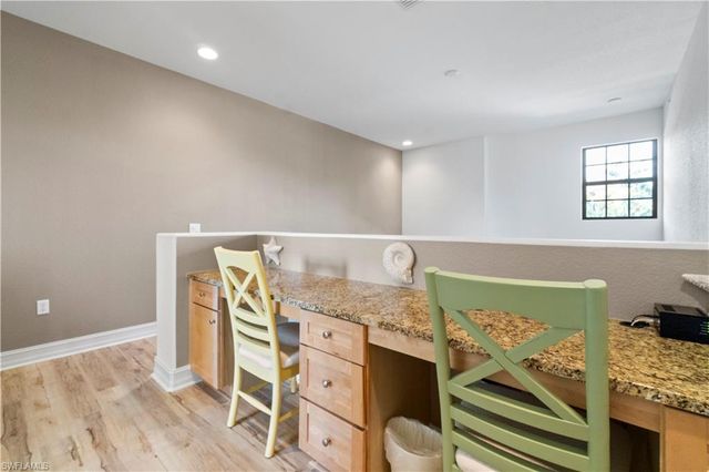 9111 Capistrano ST S 8303, Naples, FL 34113
