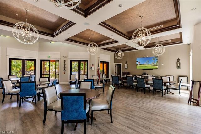 9111 Capistrano ST S 8303, Naples, FL 34113
