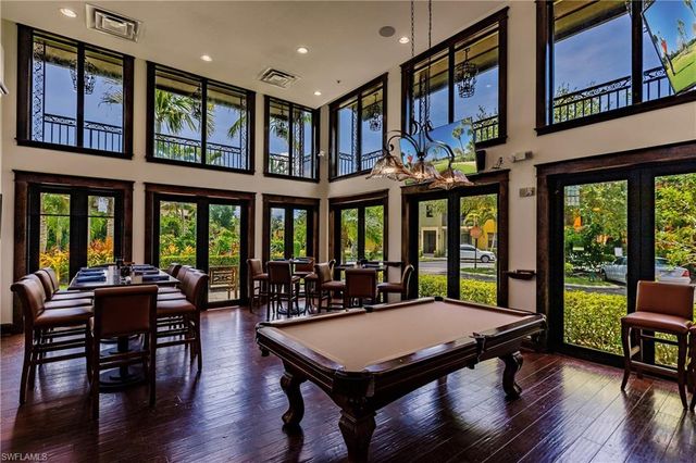 9111 Capistrano ST S 8303, Naples, FL 34113