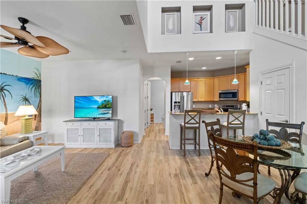 9111 Capistrano ST S 8303, Naples, FL 34113