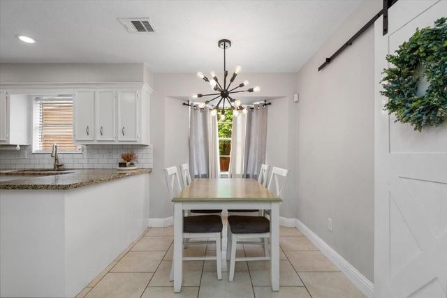 283 Shekel Lane, Houston, TX 77015
