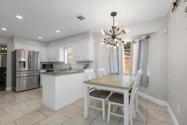 283 Shekel Lane, Houston, TX 77015