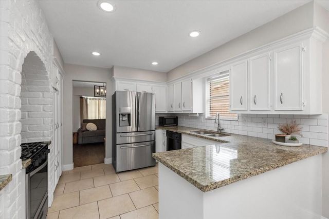 283 Shekel Lane, Houston, TX 77015