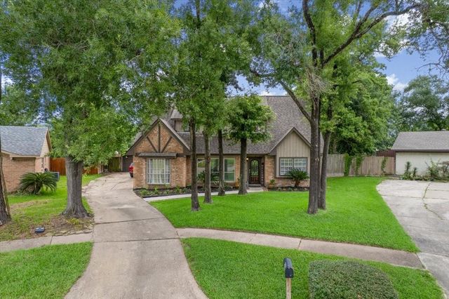 283 Shekel Lane, Houston, TX 77015