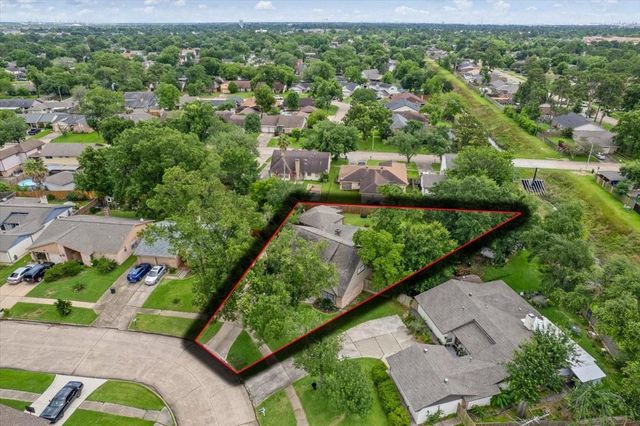 283 Shekel Lane, Houston, TX 77015