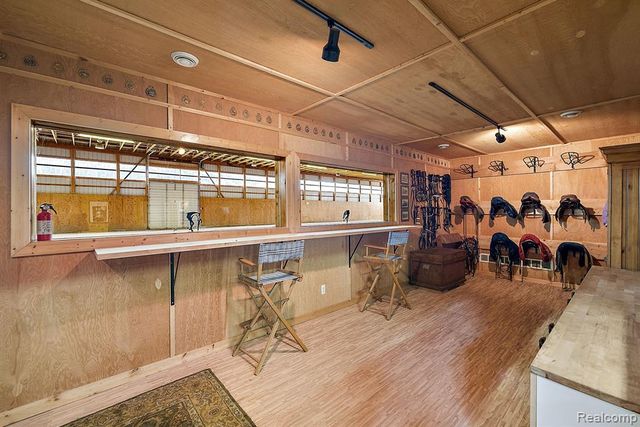 12700 Shaffer Road, Davisburg, MI 48350