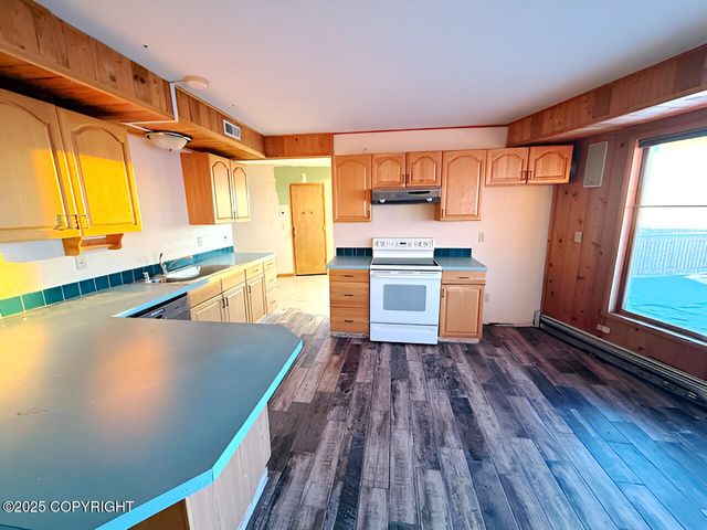 10640 Stroganof Drive, Anchorage, AK 99507