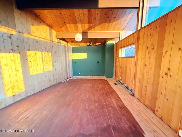 10640 Stroganof Drive, Anchorage, AK 99507