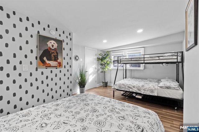 9 51st Street, Bayonne, NJ 07002