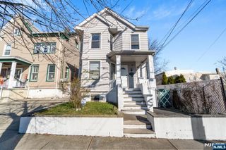9 51st Street, Bayonne, NJ 07002