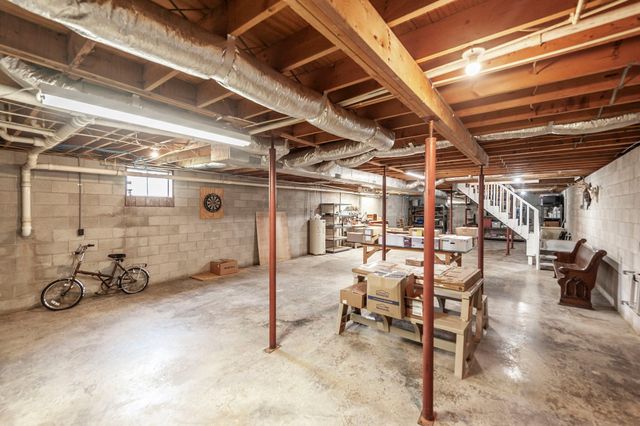 410 Frog Pond Cemetery Rd, Lafayette, TN 37083