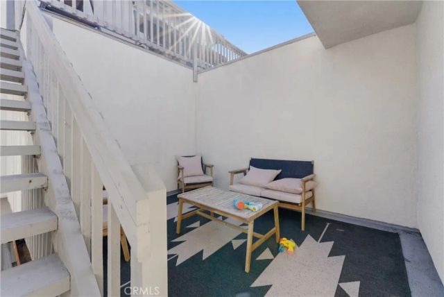 334 Palm Drive, Hermosa Beach, CA 90254