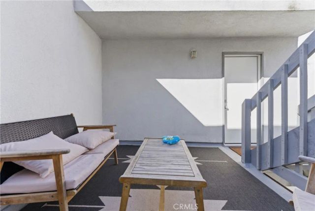 334 Palm Drive, Hermosa Beach, CA 90254