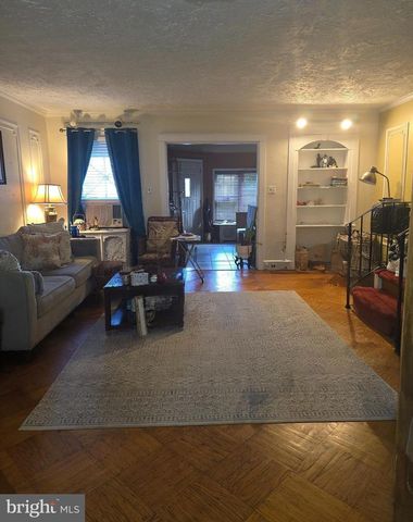 5325 LEBANON AVE, Philadelphia, PA 19131