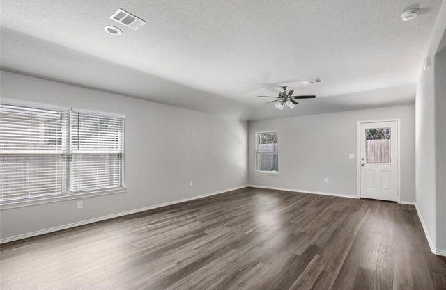 10031 Spring Creek Road, Cleveland, TX 77327