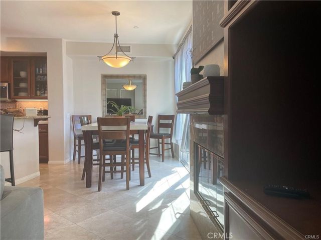 4164 Terraza Way B, Simi Valley, CA 93063
