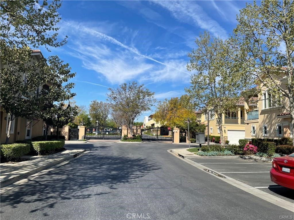 4164 Terraza Way B, Simi Valley, CA 93063