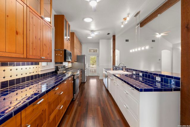 3701 Fischer Store Road, Wimberley, TX 78676