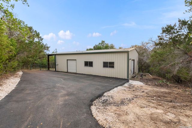 3701 Fischer Store Road, Wimberley, TX 78676